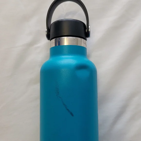 ⭐4/$10⭐ Blue Hydro Flask water bottle - Picture 6 of 6